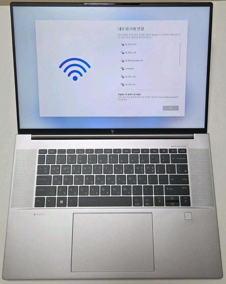 ZBook Studio 16 G10 노트북 이미지