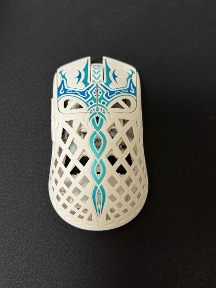 waizowl 와이즈아울 triaina 8k 화이트 이미지