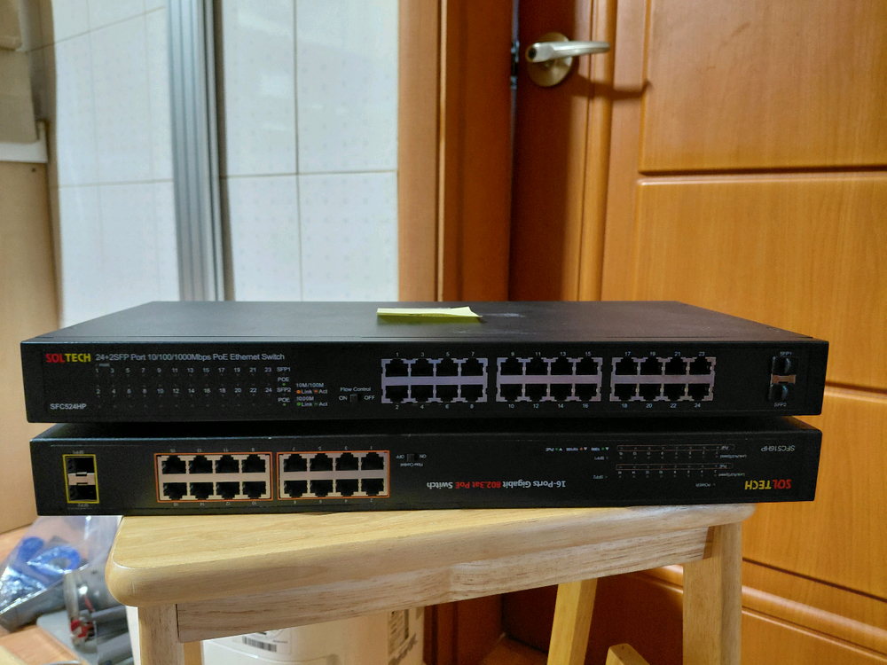 솔택 CCTV PoE 스위칭허브 24포트 기가 PoE허브 10/100/1000Mbps 이미지