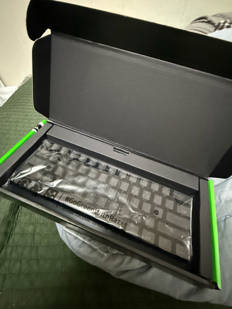 레이저 헌츠맨 v3 pro mini 이미지