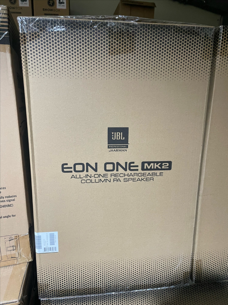 JBL EON ONE MK2 올인원 충전식 컬럼 PA 스피커 이미지