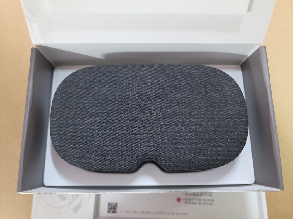 U+ 슬림 VR 헤드셋 블랙 가상현실체험용 이미지