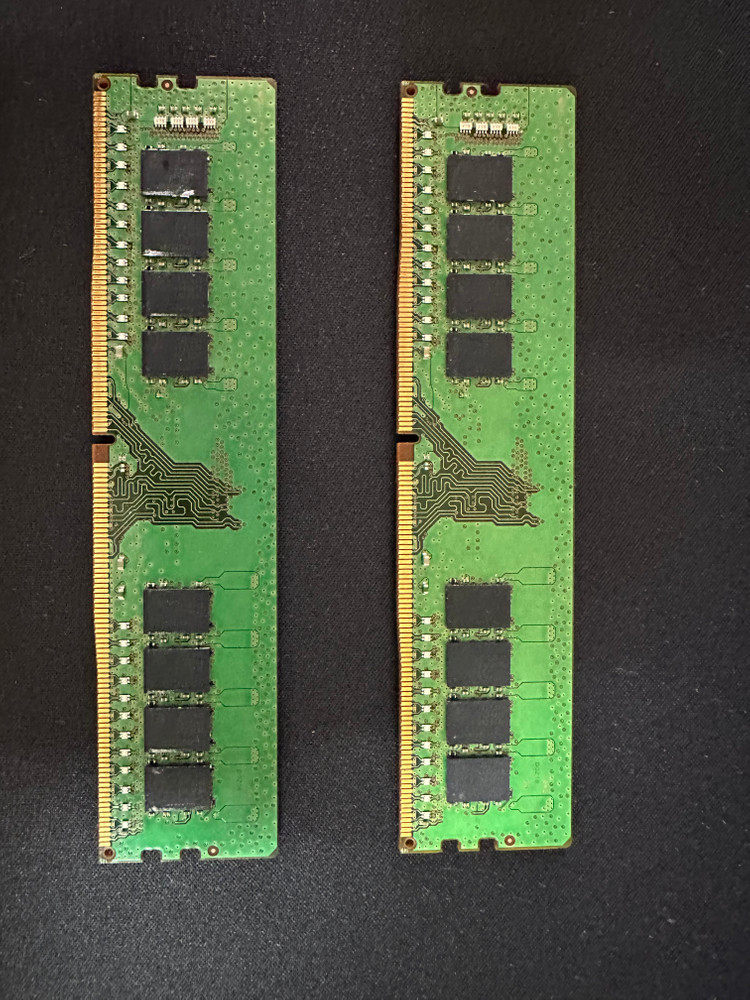 데스크탑용 메모리 램 삼성 DDR4 2400 16GB 이미지