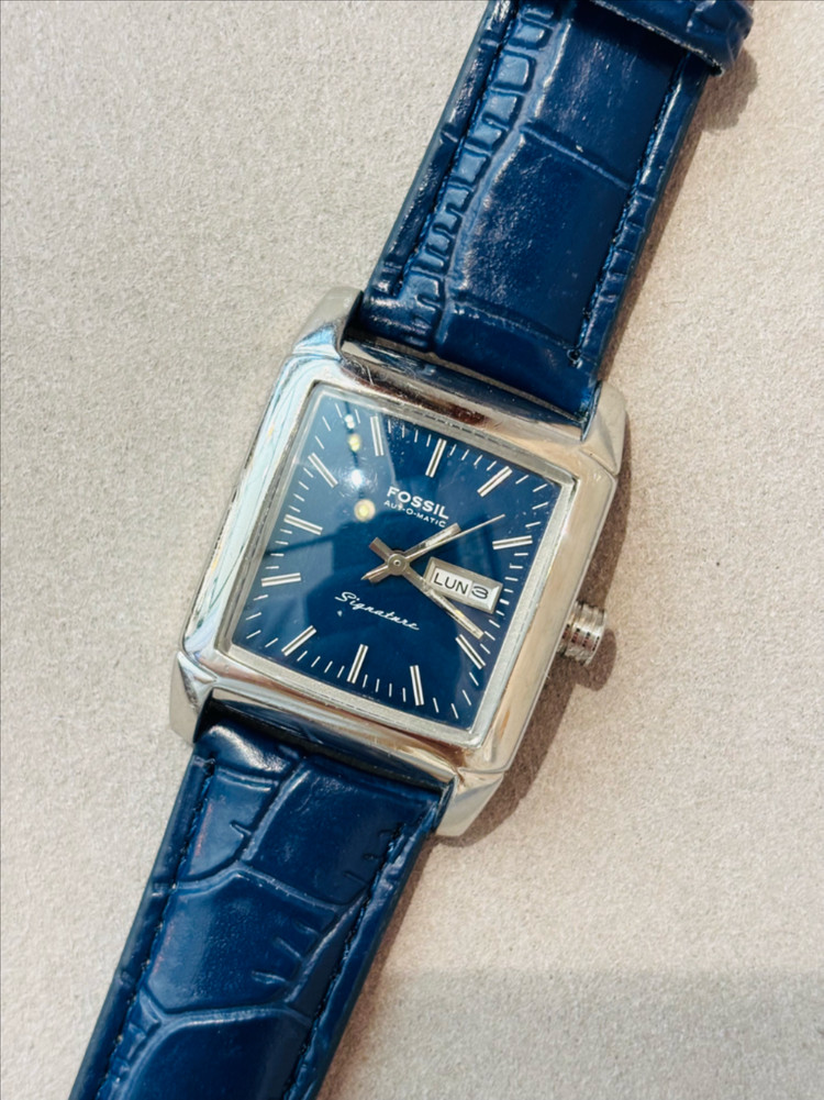 파슬 Fossil Signature 오토매틱 시계 이미지