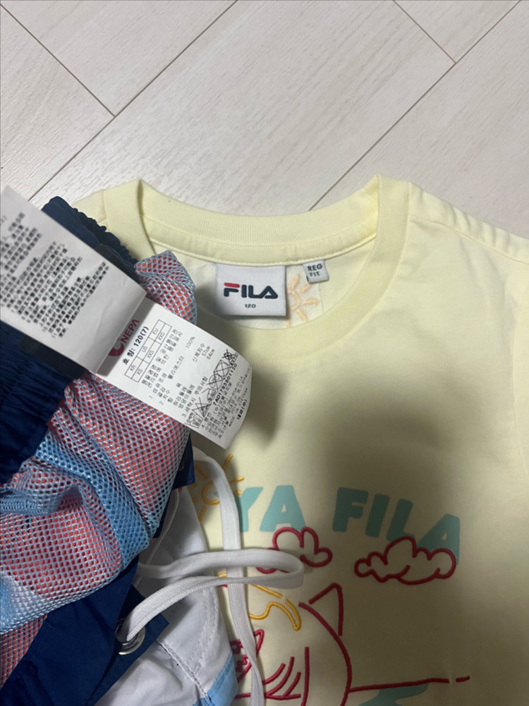 FILA, 네파 상하 이미지