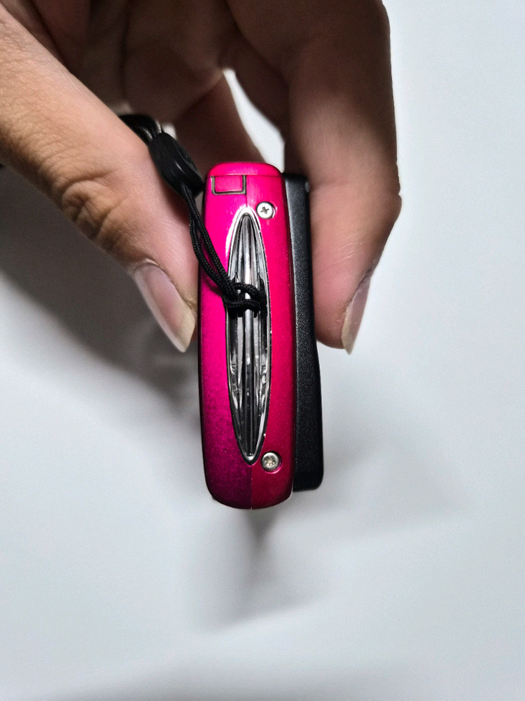 니콘 쿨픽스 s230 이미지