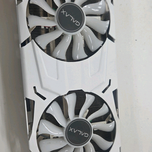 갤럭시 gtx 1080ti 화이트 모델판매 이미지