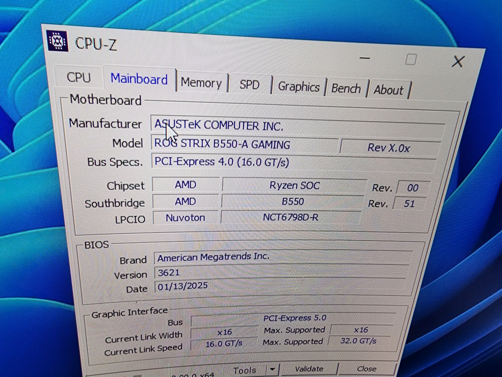 amd 5950x, asus rog strix x570 dark hero 메인보드 이미지