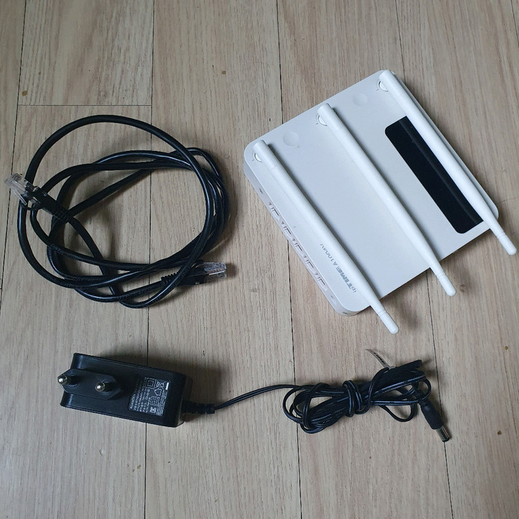 iptime 기가 인터넷공유기 wifi5 공유기 wifi 유무선 기가 와이파이 a1004 이미지