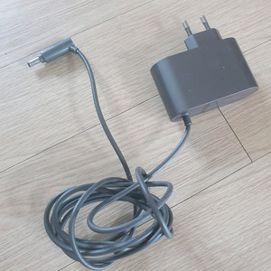 dyson 다이슨 충전기 전원충전어댑터 다이슨 어답타 청소 다이슨충전기 이미지