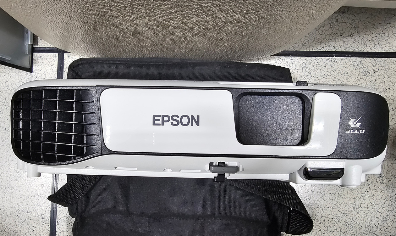 EPSON 엡손 EB-X41 3LCD 빔프로젝터 이미지