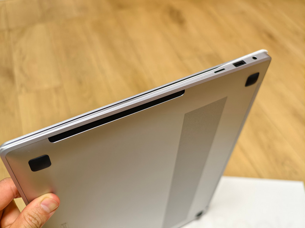 갤럭시북5 프로 16인치 A급 16G 256GB 이미지