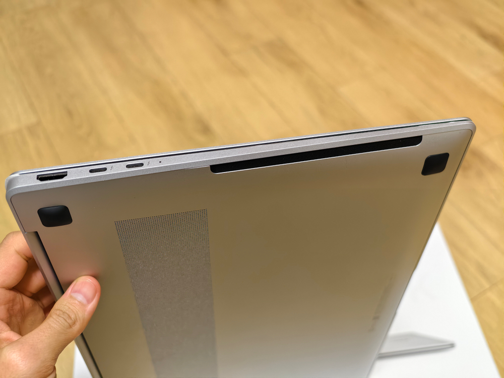 갤럭시북5 프로 16인치 A급 16G 256GB 이미지