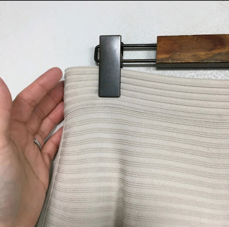 한섬 랑방 밴딩 니트 스커트 67 타임 마인 코스 시에 마쥬 산드로 이자벨마랑 쟈딕앤볼테르 이미지