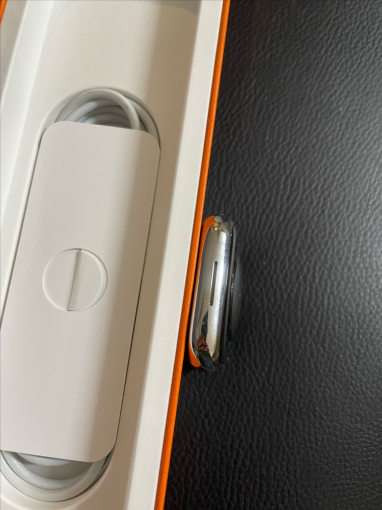 애플워치8에르메스 45mm 실버 SSS급 이미지