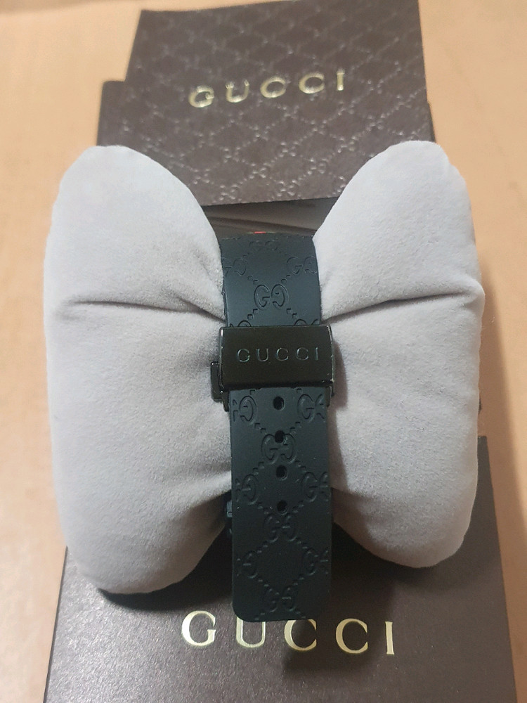 정품 구찌 전자시계 이미지
