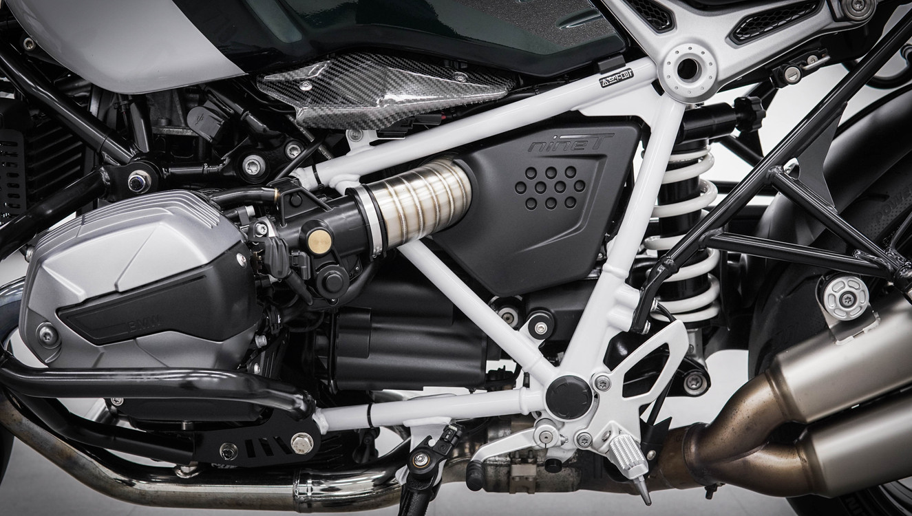 BMW R 나인 T 퓨어 23년식 22,000km 판매합니다. 이미지