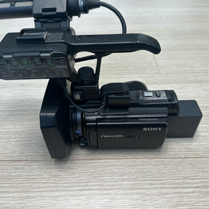 소니 정품 HXR-NX30N 캠코더 판매합니다 이미지