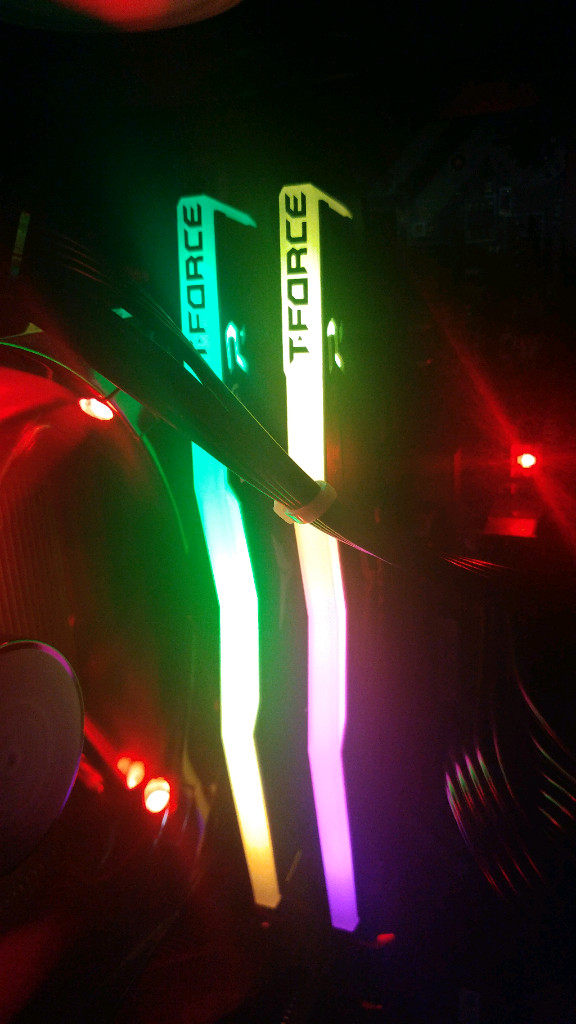 DDR4 32g 64g)팀그룹 T-Force DDR4 64GB(32gx2) 3600MHz (RGB블랙)(단순개봉) 이미지