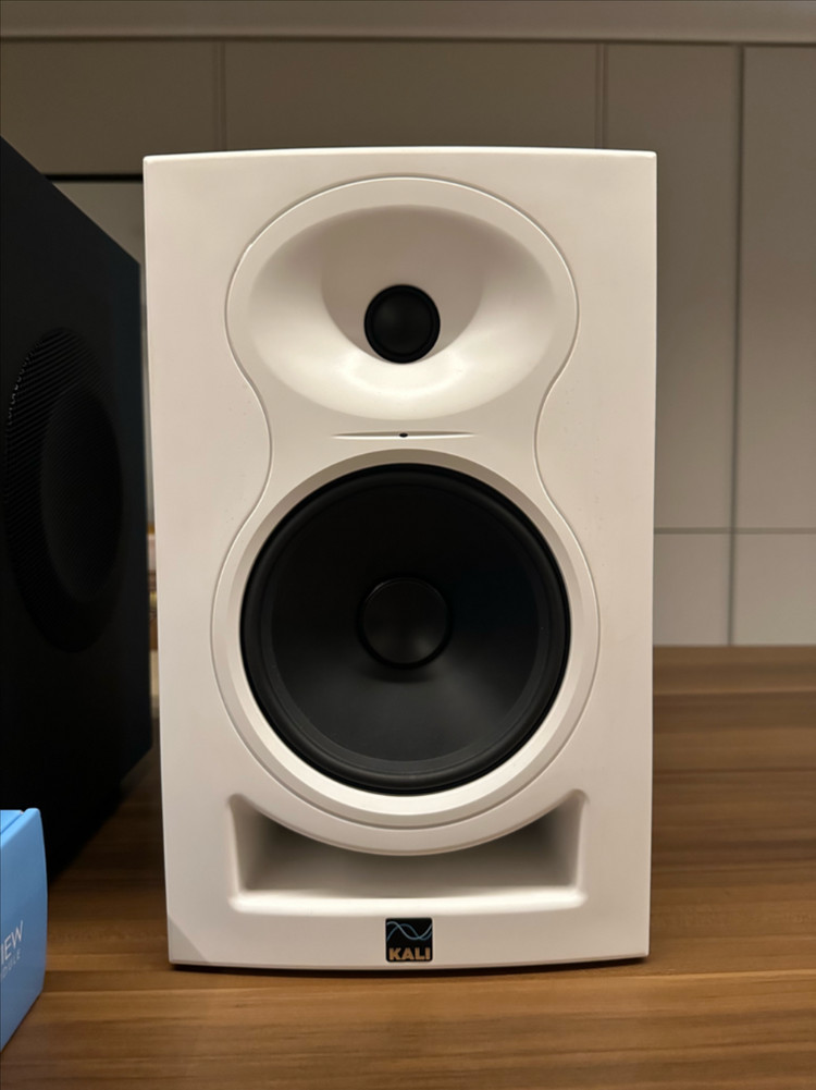 Kali Audio LP6 V1 + WS-6.2 + MV BT 칼리오디오 풀세트 이미지