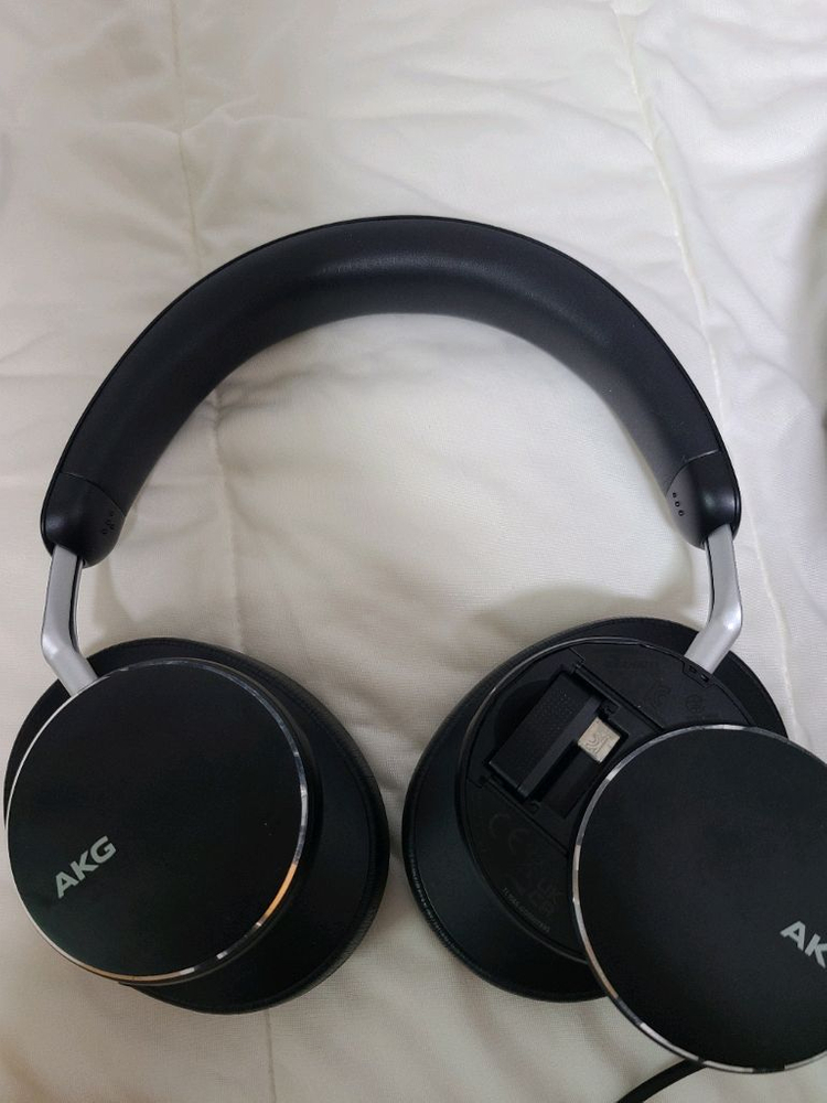 akg n9 블루투스 헤드폰 이미지