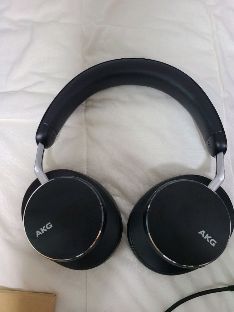 akg n9 블루투스 헤드폰 이미지