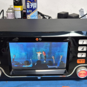 [판매] 노래방기계 S60L 반주기 판매합니다.(1테라) 이미지