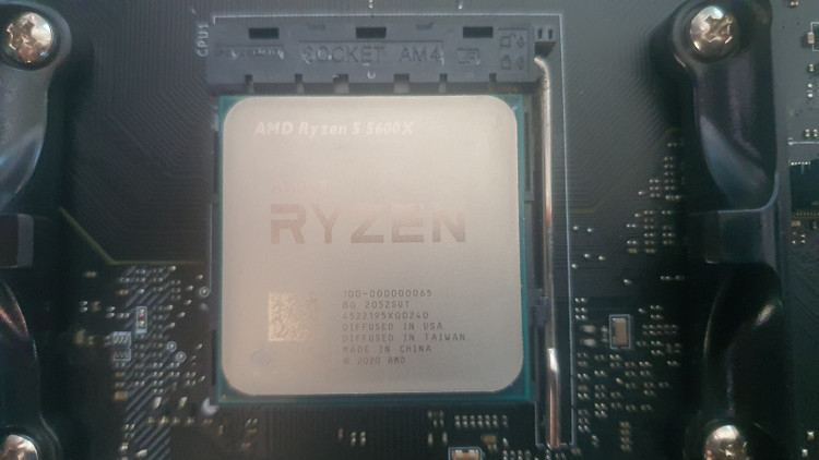 AMD 라이젠 5 5600x 1개 판매합니다. 이미지