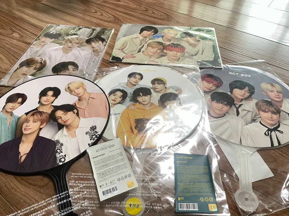 K-pop 앨범 굿즈 세트 투바투 투모로우바이투게더 이미지