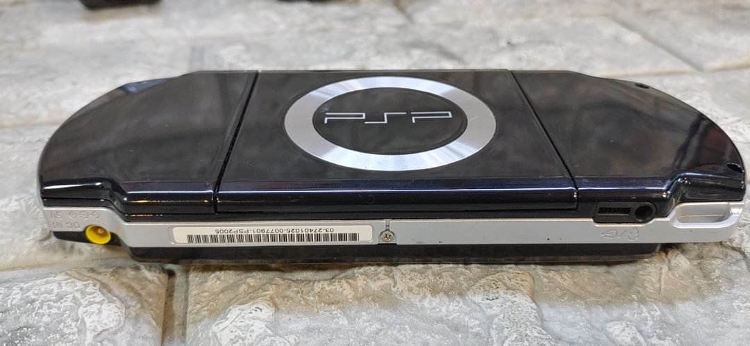 소니 psp 2005번대 한국정발 배터리 없음 이미지