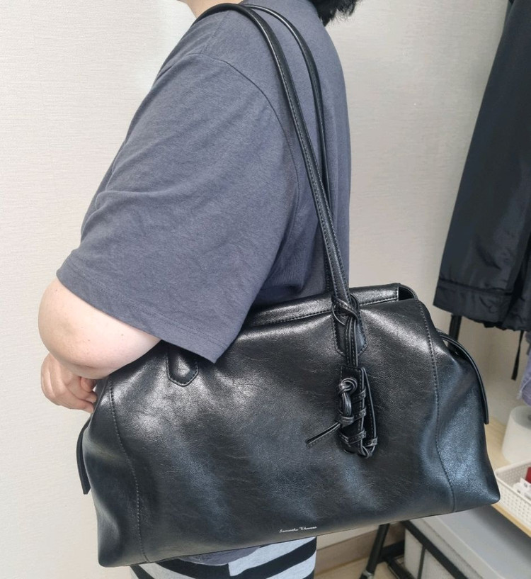 (새상품)사만사타바사 천연소가죽 숄더백 정리합니다^^ 이미지