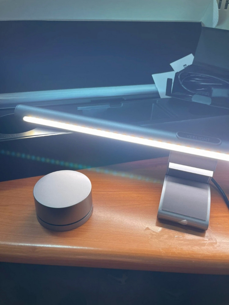 Yeelight LED 스크린 행잉 라이트 PRO 이미지