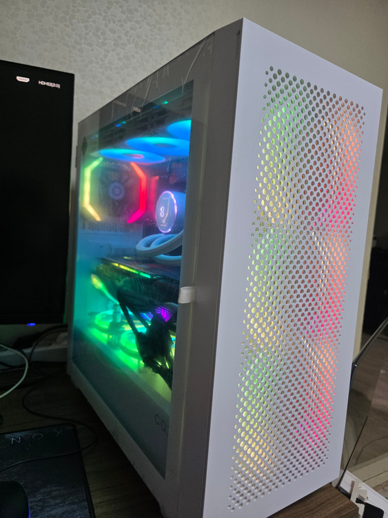 조립 게이밍 pc 본체 (i9-13900K, RTX 4080) 이미지