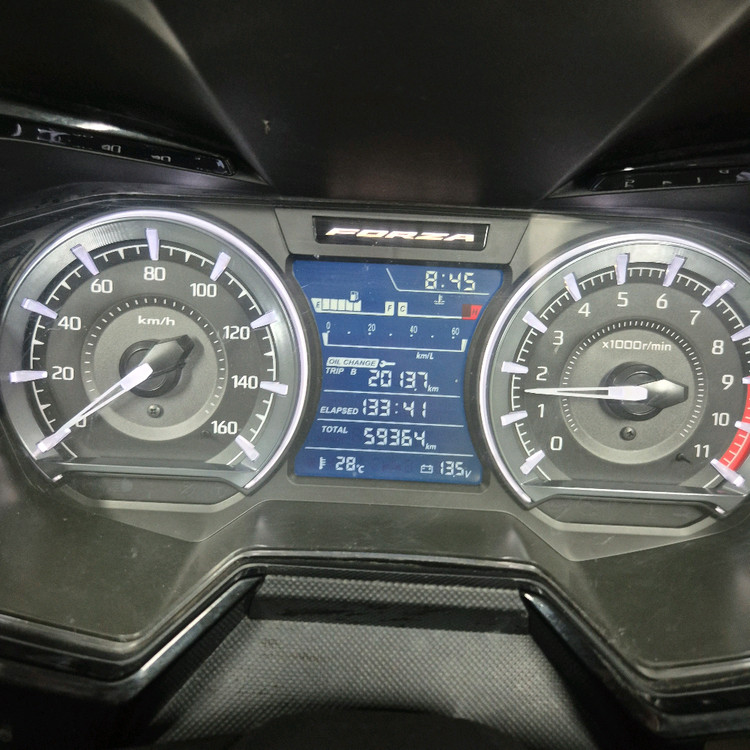 혼다 포르자350 24년식 5.9만km 업무용 판매합니다 이미지