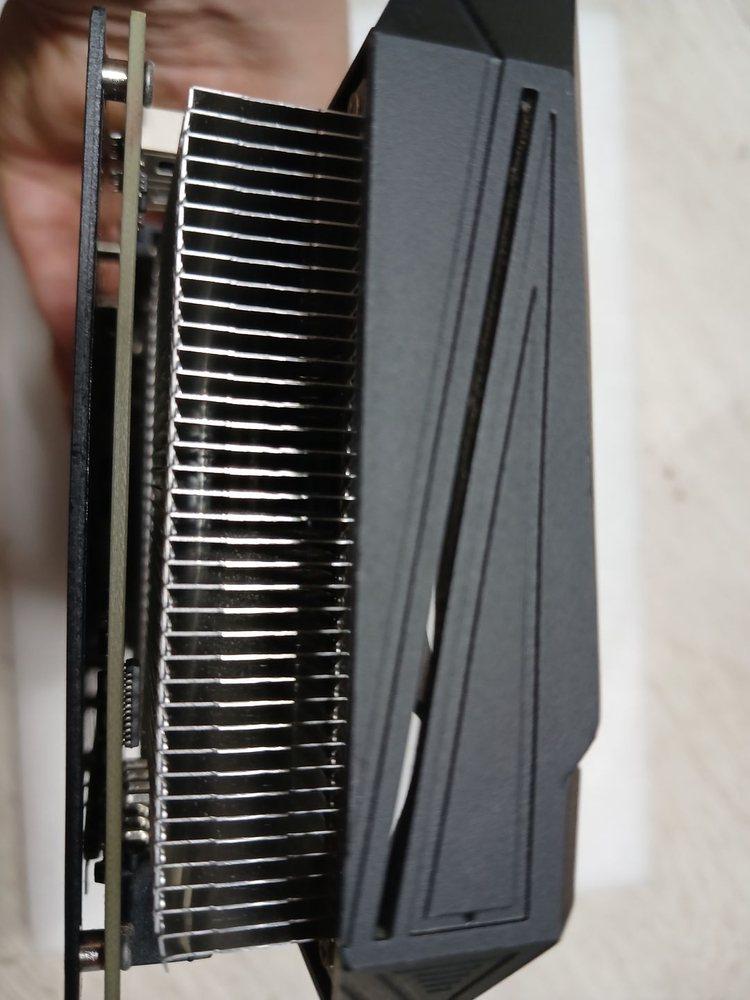 컬러플 GTX1660Ti 3팬 ULTRA 그래픽카드 이미지