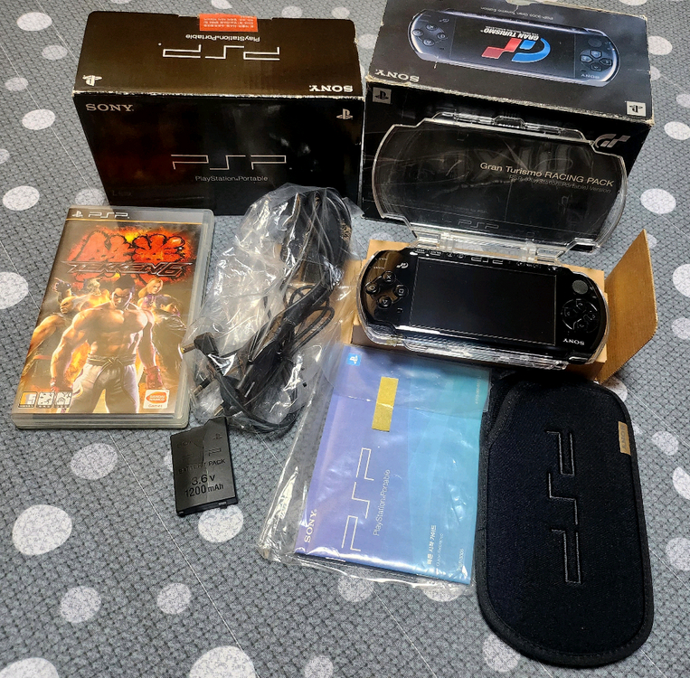 소니 PSP 게임기 그란 투리스모 레이싱 팩 3005버전 블랙 (한국 정식발매) 철권6 포함 / 판매 이미지