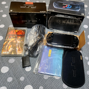 소니 PSP 게임기 그란 투리스모 레이싱 팩 3005버전 블랙 (한국 정식발매) 철권6 포함 / 판매 이미지