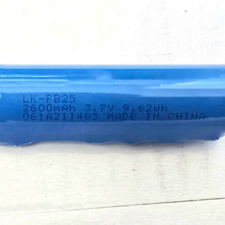 18650 리튬이온 배터리 전선 배터리 보호회로 노래방 마이크 배터리 2600mAh 3.7V 1개 1천원 이미지