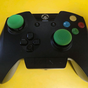xbox 레이저 와일드캣 유선 컨트롤러 이미지
