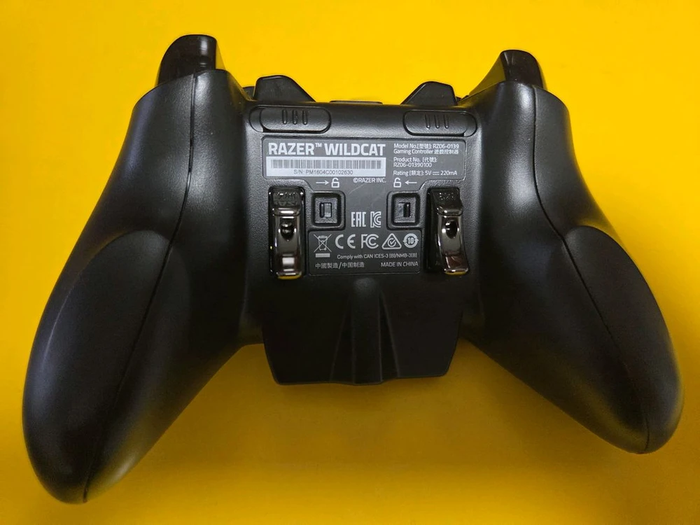 xbox 레이저 와일드캣 유선 컨트롤러 이미지