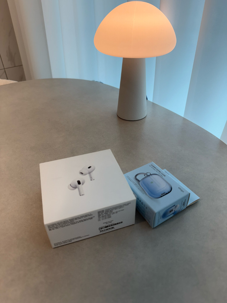 Apple 에어팟 프로 2세대 USB-C 타입 (MTJV3K H/A)+정품엘라고 투명하드케이스 이미지