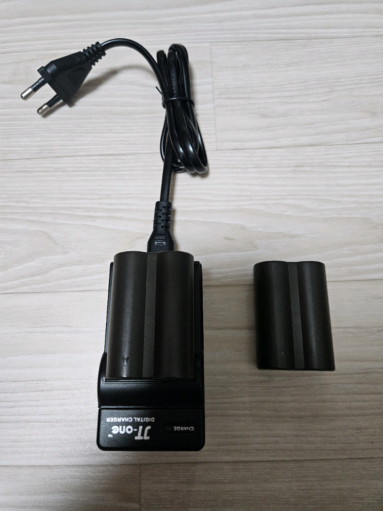캐논 EOS 300D DSLR 디지털 카메라 부품용 (반셔터X,배터리커버X) 이미지