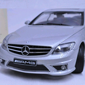 1:18 오토아트 CL63AMG 실버 모형 팝니다 이미지