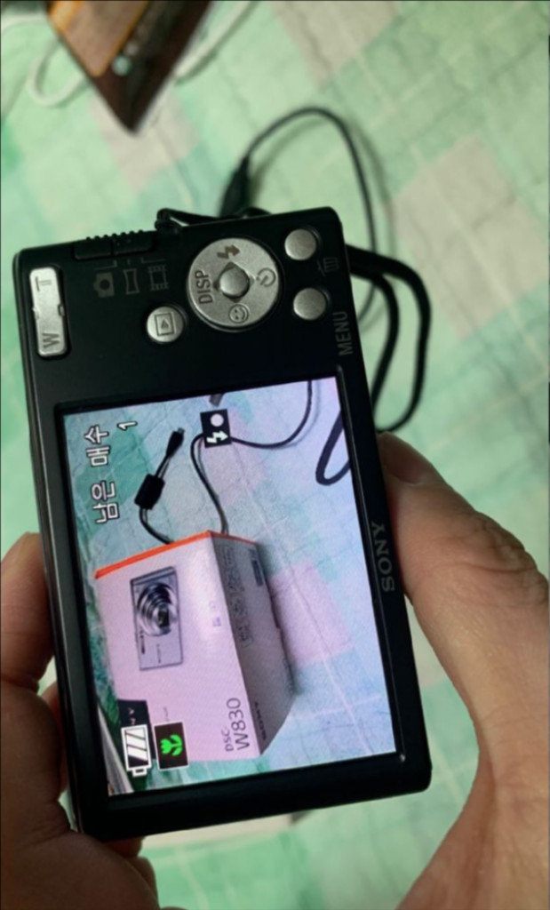 상태A급 소니 DSC-W830 디지털카메라 디카 빈티지카메라 팝니다 이미지