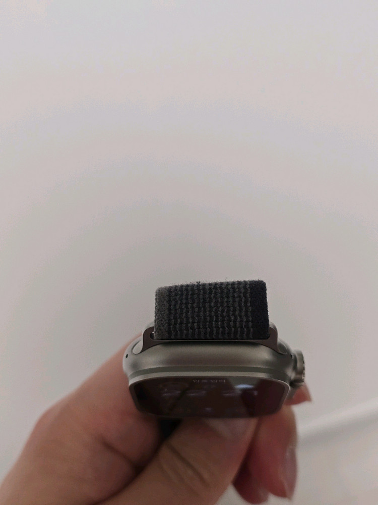 애플워치 울트라2 셀룰러 실버 49mm 이미지