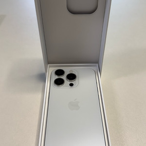 아이폰15프로 화이트 256GB S급 판매 이미지