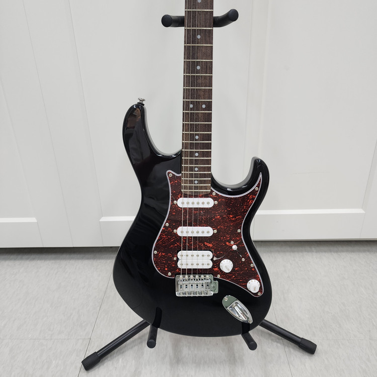 콜트 스트랫 일렉기타 G115 SE 블랙 이미지