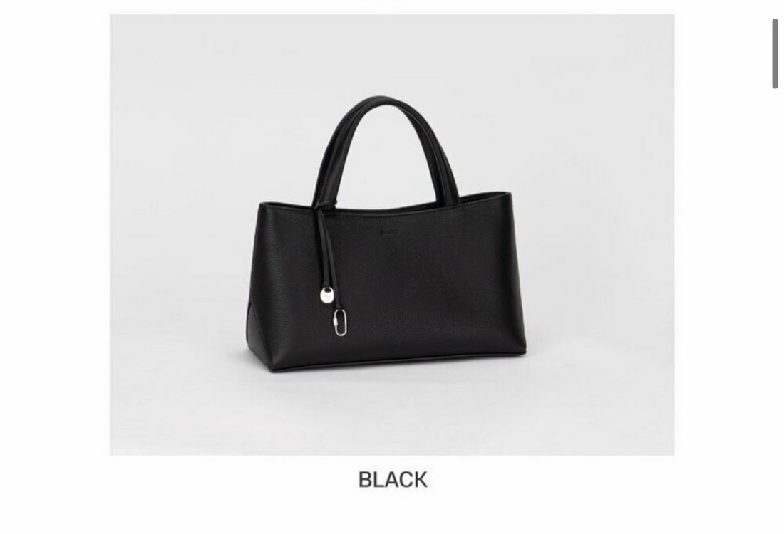 드메리엘 Serena Tote Bag 세레나 토트백 블랙 이미지