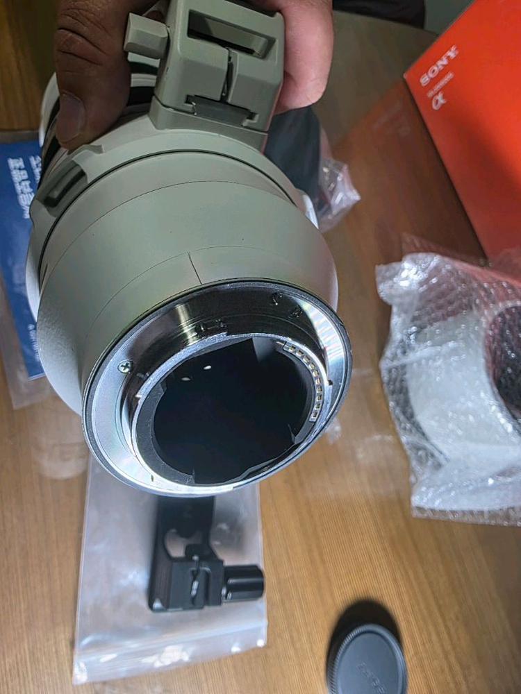 소니 200-600g 망원렌즈 (필터0+렌즈풋) 팝니다 이미지