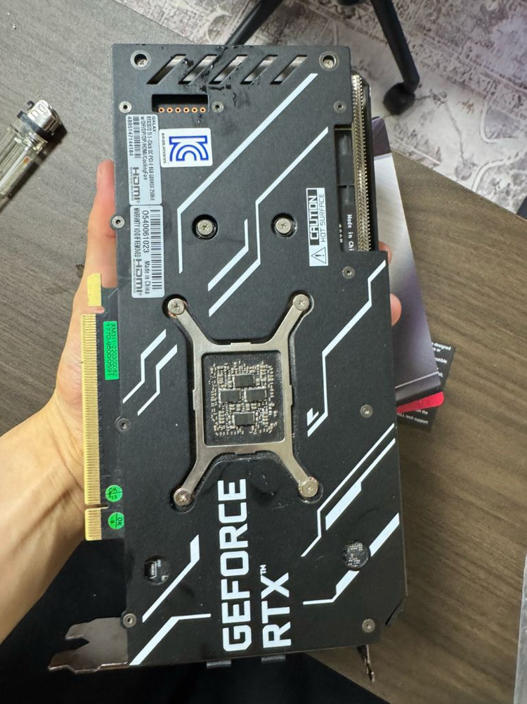 그래픽카드rtx3070ti 이미지